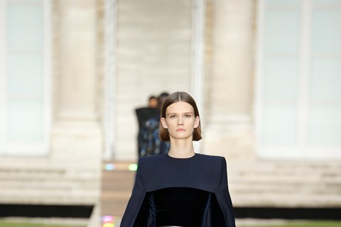 LOOK 6