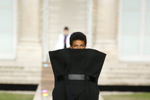 LOOK 8