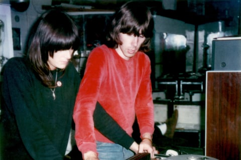 2. Chris Carter _ Cosey Fanni Tutti working a rent