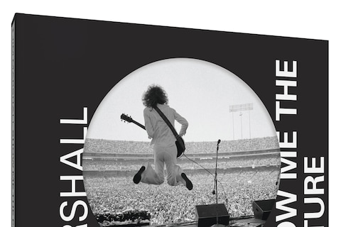 Jim Marshall Show Me the Picture-3D cover