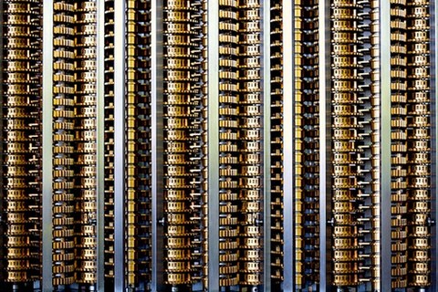 Charles Babbage&#39;s Difference Engine #2, Reconstructed in 200
