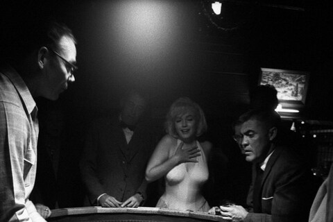 Marilyn Monroe and John Huston, Nevada USA, 1960