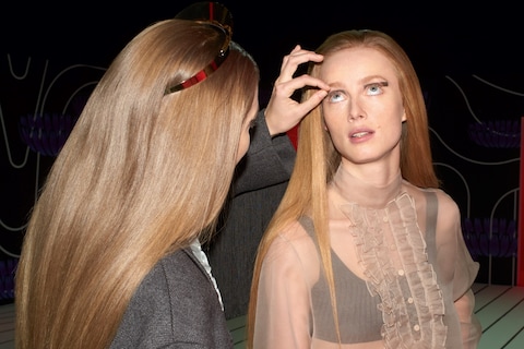 Daniel Arnold, Pre-show photograph of Gigi Hadid a
