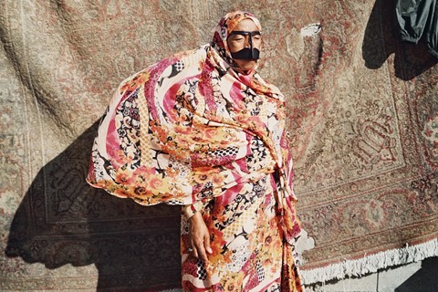 Hoda Afshar. Image from Speak The Wind (MACK, 2021)