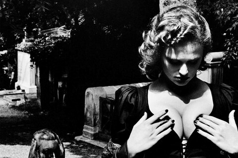2_Helmut Newton_Fashion Yves Saint Laurent_P&#232;re La