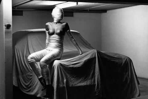 3_Helmut Newton_In my garage_Monte Carlo 1986_copy
