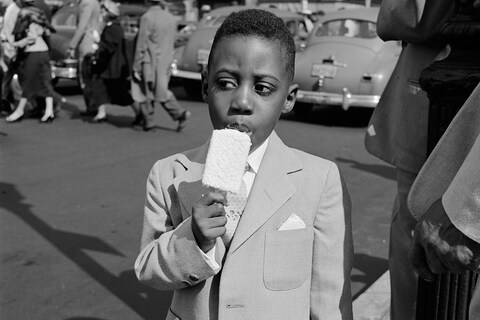 Vivian Maier, New York, NY, April 10, 1955