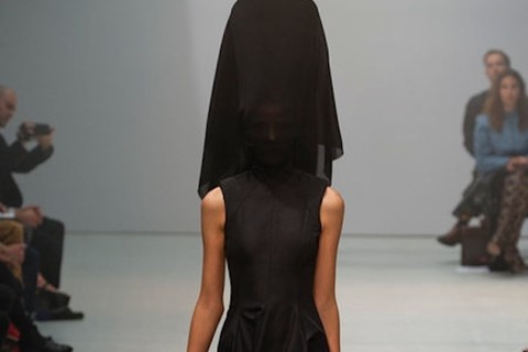 Look 1, S/S13, Gareth Pugh