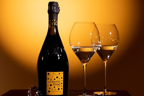 Shini Park for La Grande Dame x Yayoi Kusama by Veuve Clicq
