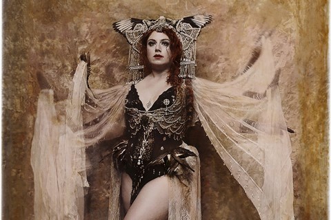 Rebecca Jo Lesley. Ghosts of the Stage
