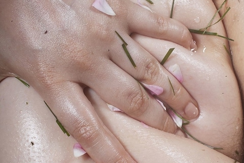 Maisie Cousins Grass Bum, 2015 (19198)