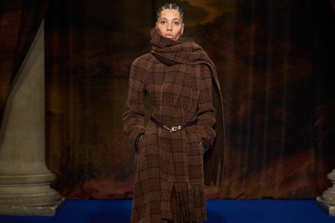 Burberry Winter 2025 Show - Look 3