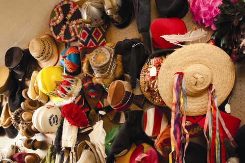 Dr. Seuss&#39; Hat Closet