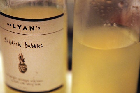 Yiddish Bubbles at the White Lyan