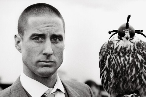 Luke Wilson with Mordecai the falcon, on set of The Royal Te