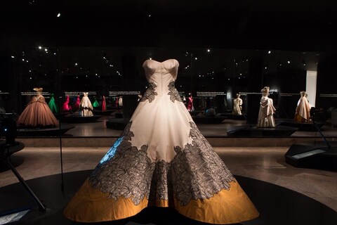 Clover Leaf Ball Gown on display at the Metropolitan Museum 