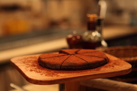 Chocolate tart