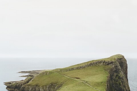 Niest Point, Jan Kempenaers, 2006