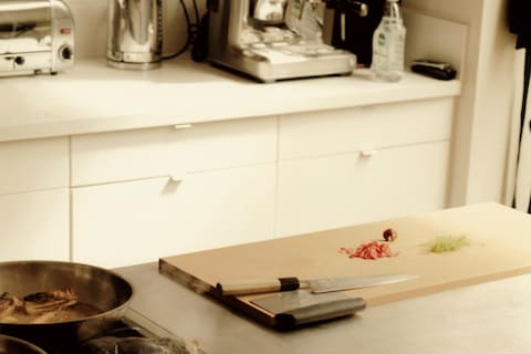 Jesse Jenkins Another Day In Paradise Cooking With Vegetable