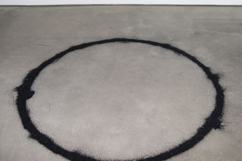 Kim Gordon, Black Glitter Circle 2008