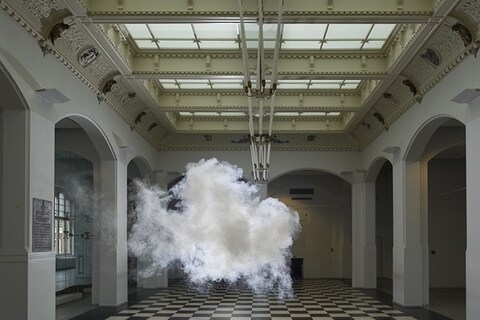 Berndnaut Smilde, Nimbus Munnekeholm, 2012