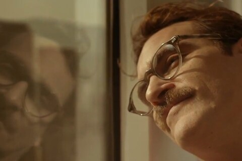Joaquin Phoenix in Her