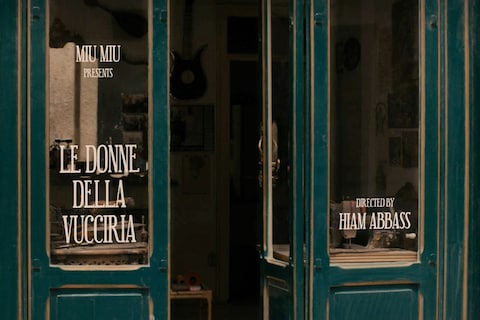 Still from Le Donne della Vucciria by Hiam Abbass