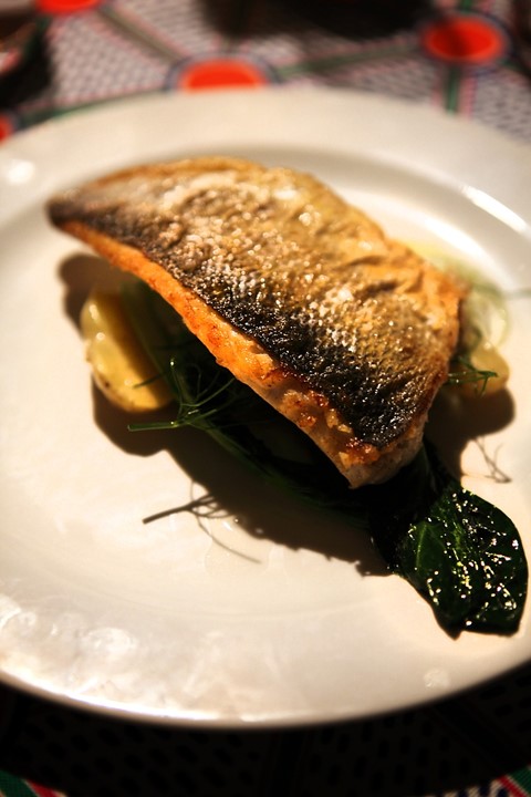 Sea bass with fennel and sour rye potatoes