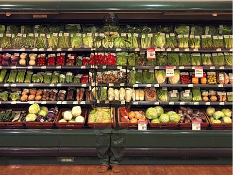Liu Bolin, Hiding in the City - Vegetables, 2011