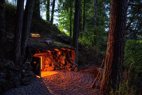 EarthenFeature_JosephOR - Copy