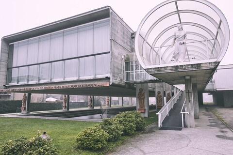 ModernMilanChurches