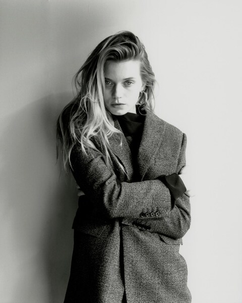 Abbey Lee Kershaw model actor 2019 fashion style