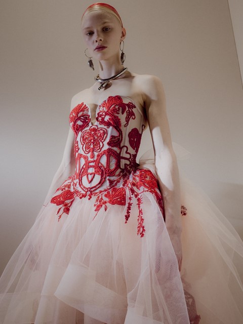 Alexander McQueen’s Latest Collection Is a Beautiful Tribute to Wales ...
