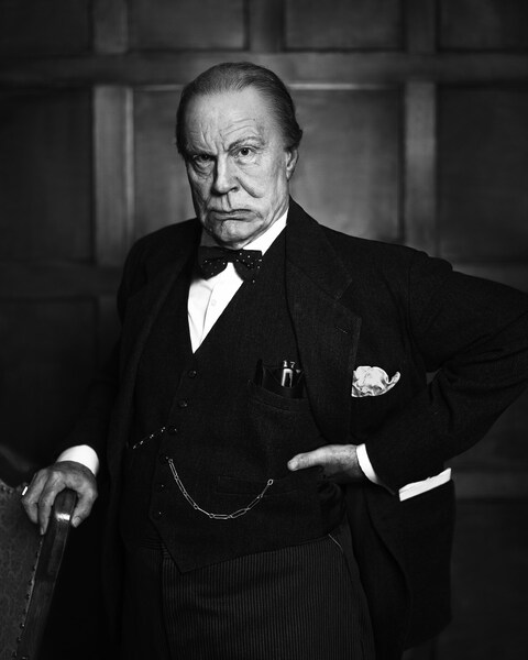 20171019_Recreations_Shot_05_Karsh_Churchill_920-j