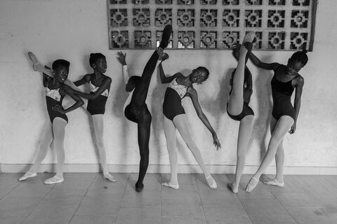 Stephen Tayo_Aperture