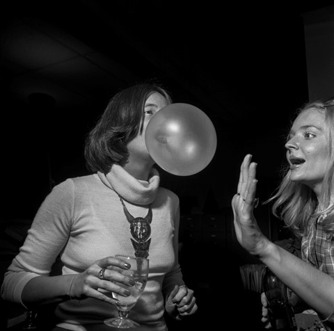 9_Larry Fink_New York Magazine Party, New York, Oc