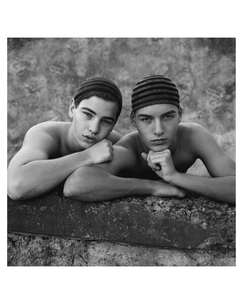 Napoli, Napoli, Napoli book Brett Lloyd photographer