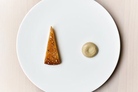 Daikon Tarte Tatin © Rebecca Dickson