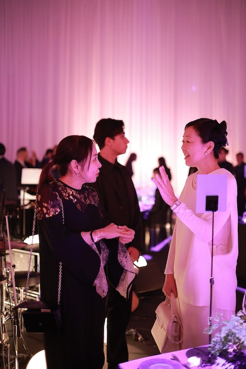 Front Row - Mariko Mori