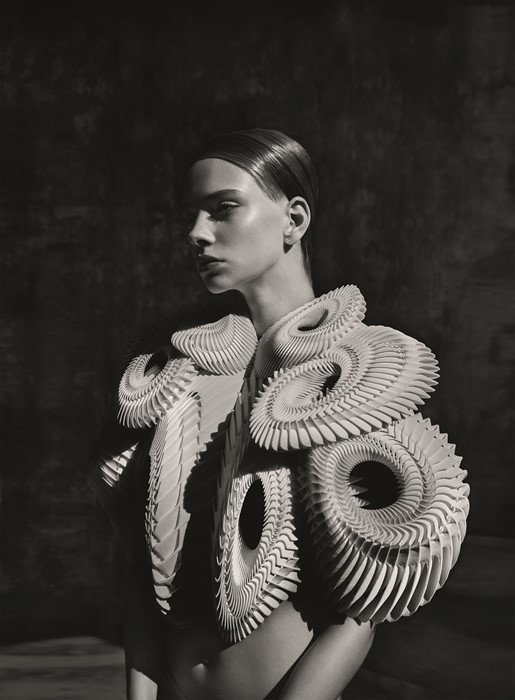 Carla van de Puttelaar for Iris van Herpen (2020)