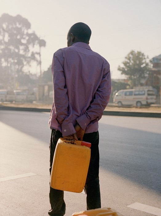 osma_harvilahti_ethiopia_libraryman_2018_006