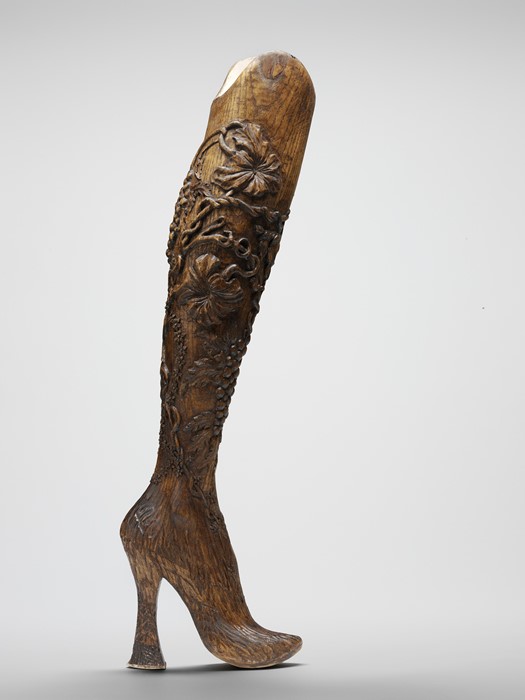 Carved prosthetic legs, Alexander McQueen, No.13, S/S99