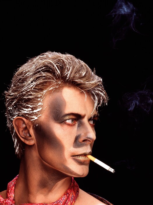 3_David Bowie_Blue Jean_London 1984_copyright Greg