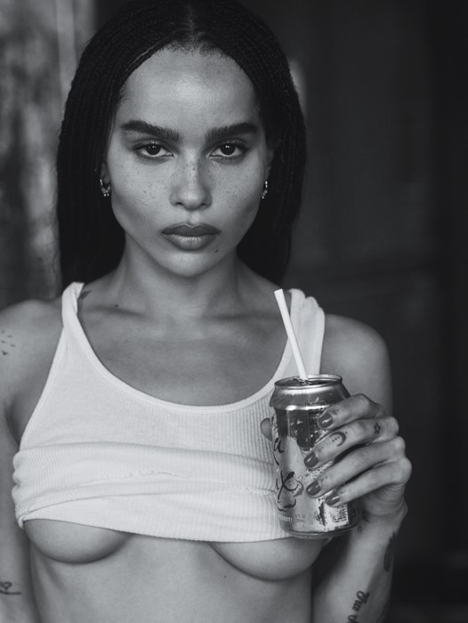 AN41_COV1_SaintLaurent_ZoeKravitz_05