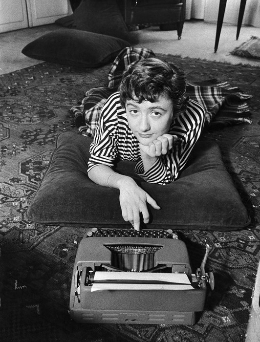 042-francoise-sagan-theredlist (1)
