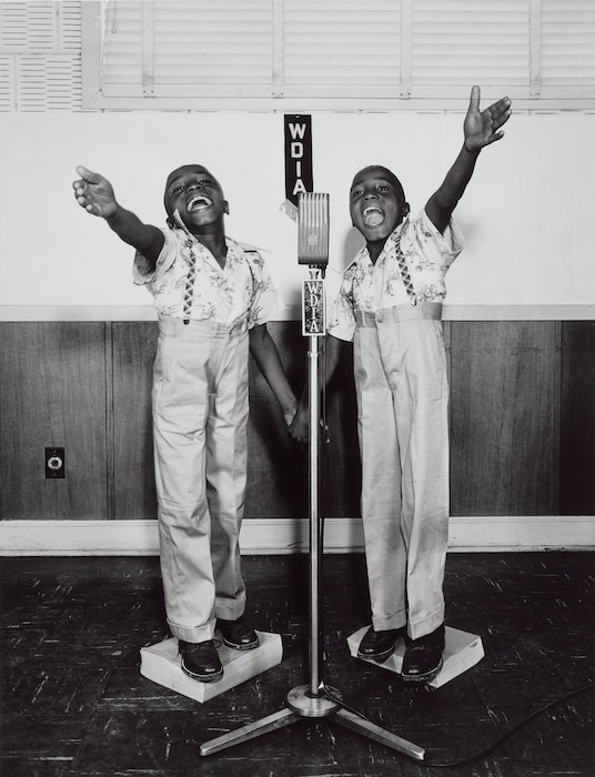 12_Twins at WDIA, Memphis