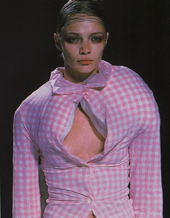 Jodie Kidd for Comme des Gar&#231;ons A/W97