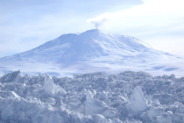 Mount Erebus: A Tale of Ice and Fire | AnOther