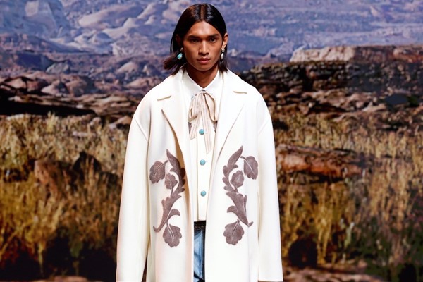 At Louis Vuitton, Pharrell Tells the Story of the Original Cowboys ...