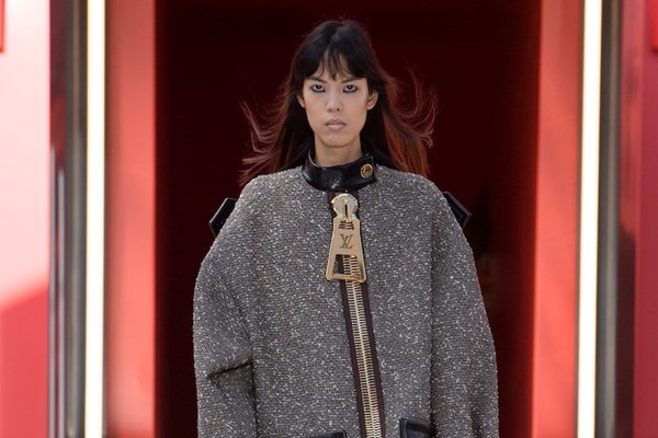 Louis Vuitton Channels Vampire Chic in Teaser for New HBO Show – WWD